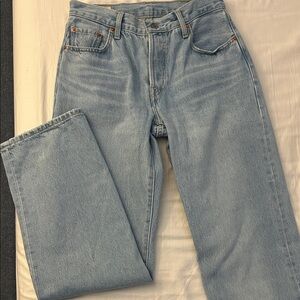 Women’s Levi jeans